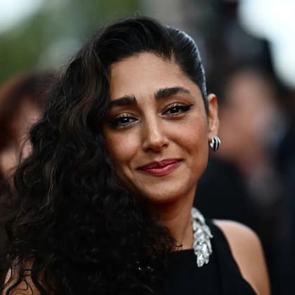 Al ser consultados por los compañeros de reparto con los que más disfrutaron trabajar, Cena y Biel coincidieron en destacar a Golshifteh Farahani. “Es como una criatura luminosa y tiene un corazón enorme. Creo que puede ser mi girl crush”, dijo Biel; Cena sumó que también es el girl crush de su esposa