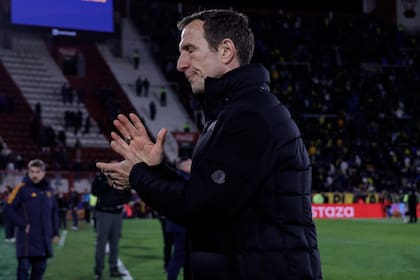 Al Vasco Arruabarrena le agradó mucho el encuentro que jugó su Boca y, con chicanas a Guillermo, sentenció que merecieron los tres puntos: "Jugamos el mejor partido, este es el camino", dijo.