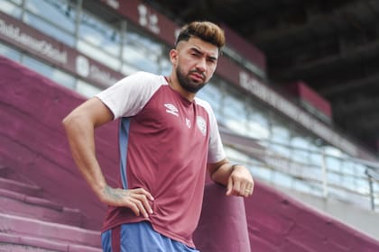 Al volver a Lanús en 2024, se adueñó de la 10 y hoy es una de las camisetas más vendidas