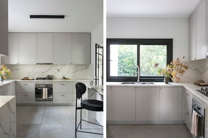 Alacenas y muebles con mesada de Neolith ‘Montblanc’. Banqueta (Melazza Mobili). Todo el piso de la casa se unificó con porcelanatto ‘Antico Ivory’ 120x120 (Vite). Arreglos florales (Irina Khatsernova).