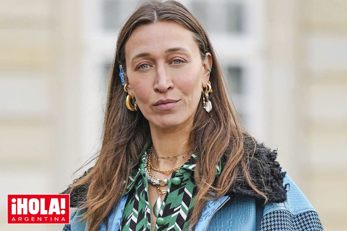 Alana sorprendió a sus seguidores tras desfilar por primera vez a los 40 años. “Estoy viviendo la vida al revés y es muy divertido”, dijo.