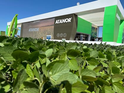 Albaugh presentó en su stand de Expoagro un concurso para incentivar
la devolución de envases vacíos de fitosanitarios. La iniciativa se realiza en conjunto con Fediap, asociación de escuelas agrotécnicas de la Argentina
