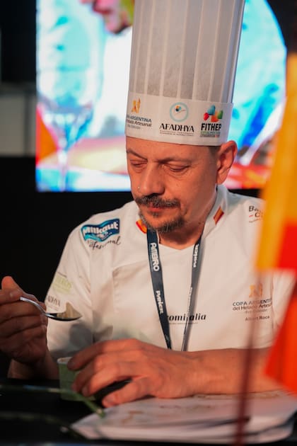 Albert Roca, el maestro heladero español que valoró al helado argentino: "Me sorprendió que tienen cuatro dulce de leche en una carta", dijo
