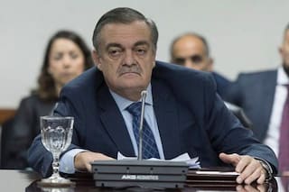 Bruglia y Bertuzzi:Lugones busca seleccionar a sus reemplazantes "en seis meses"