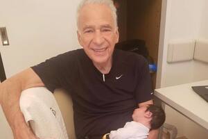 Alberto Cormillot está muy movilizado con el nacimiento de su hijo Emilio y ya pensó cómo serán sus hábitos alimentarios