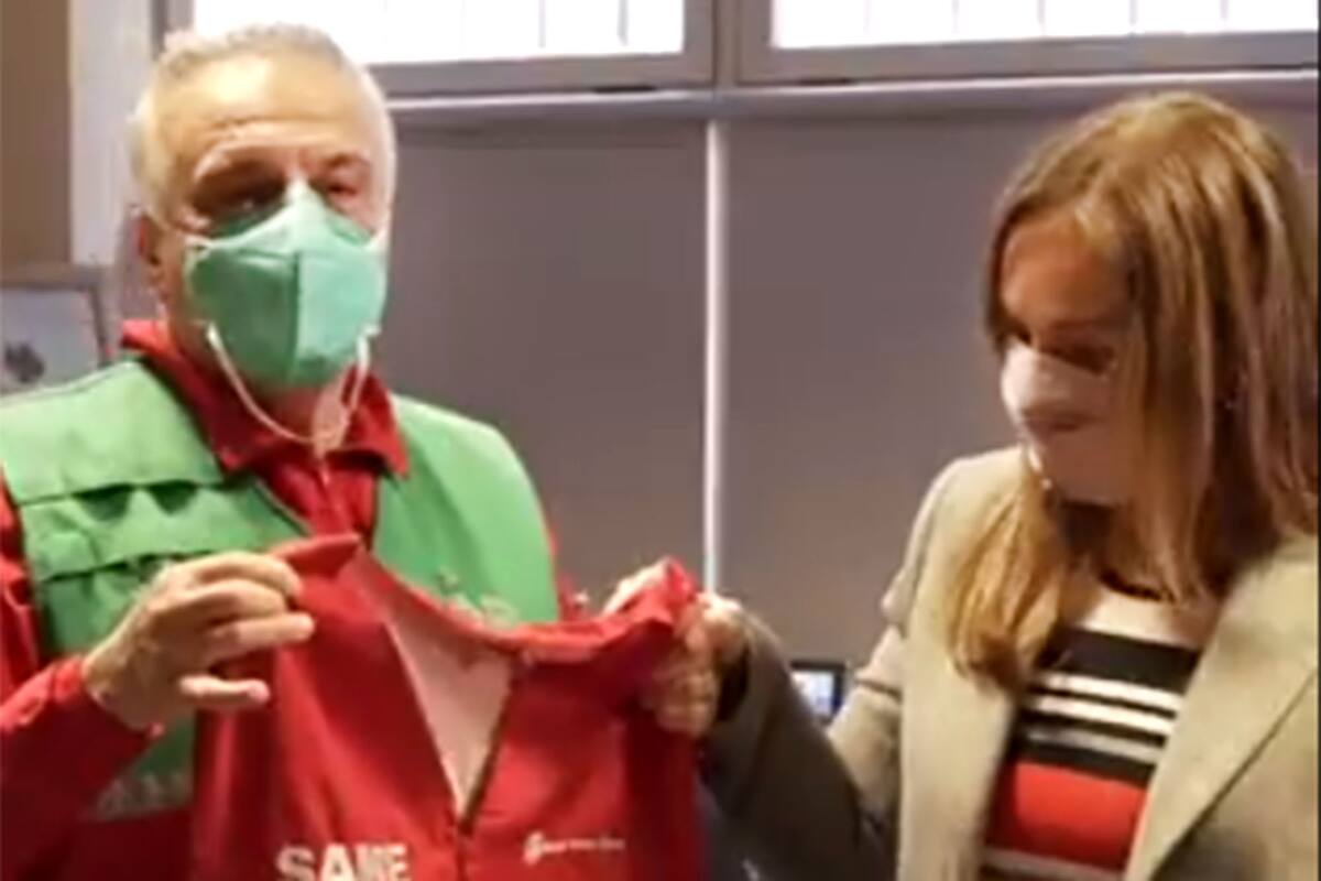 Alberto Crescenti junto a María Eugenia Vidal