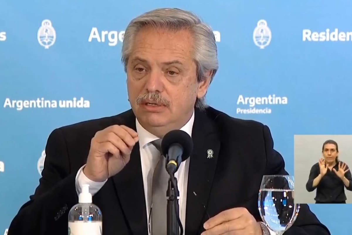 Alberto Ferández explicó por qué no usa barbijo en las conferencias de prensa