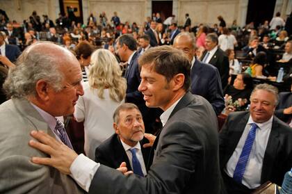 Axel Kicillof junto a Oscar Parrilli