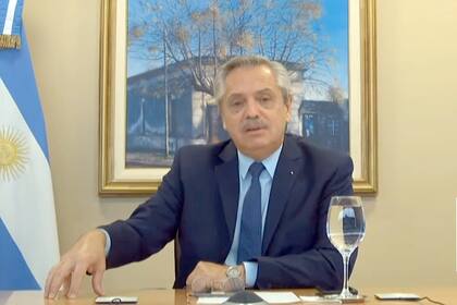 Alberto Fernández, acto en un centro de vacunación de Pilar