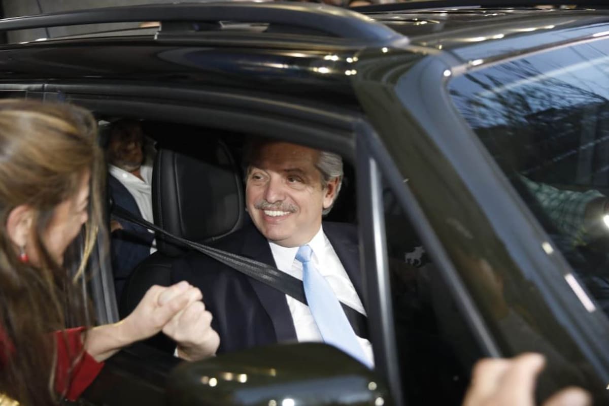 Alberto Fernández antes del acto del PJ