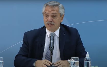 Alberto Fernández ayer, en el primer acto después de la derrota