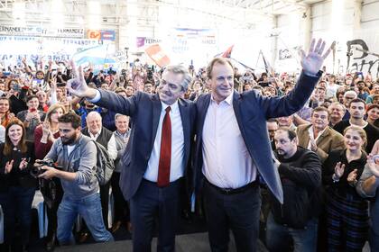 Alberto Fernández compartió ayer un encuentro con Bordet en Paraná