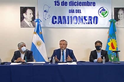 Alberto Fernández compartió con Hugo Moyano el acto por el Día del Camionero