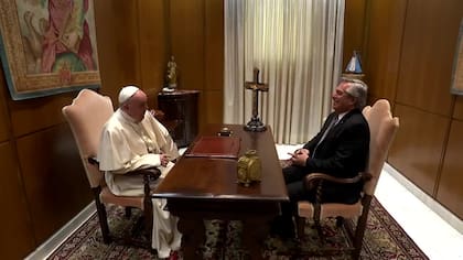 Alberto Fernández con el Papa