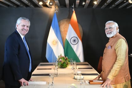 Alberto Fernández con el primer ministro de la India, Narendra Modi