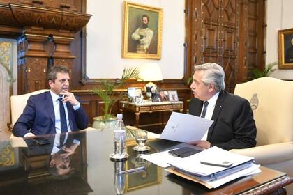 Alberto Fernández, con Sergio Massa en Casa Rosada