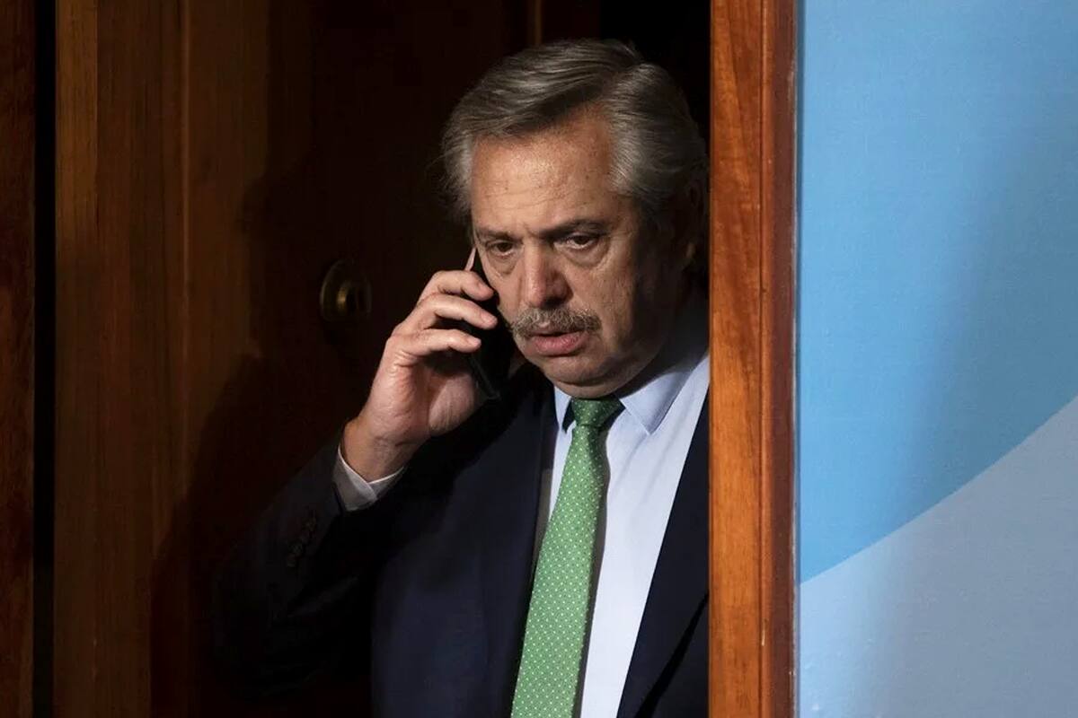 Alberto Fernández convocó a los gremios y empresarios para el martes próximo en el CCK