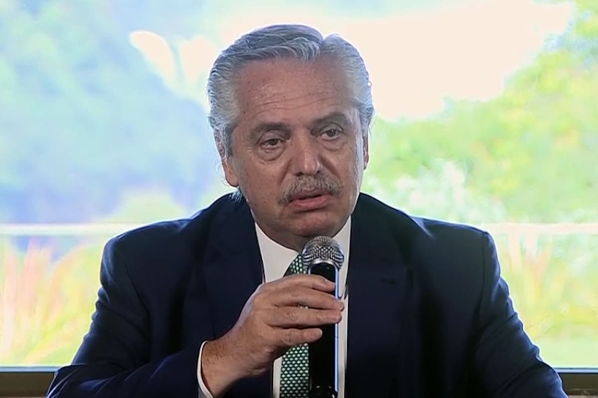 alberto fernandez desde las cataratas del iguazu