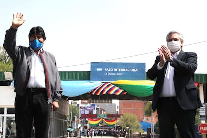Alberto Fernández despidió a Evo Morales en la frontera La Quiaca-Villazón