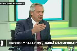 Alberto Fernández dio una entrevista a la TV Pública en la que habló de "diablos" que aumentan los precios