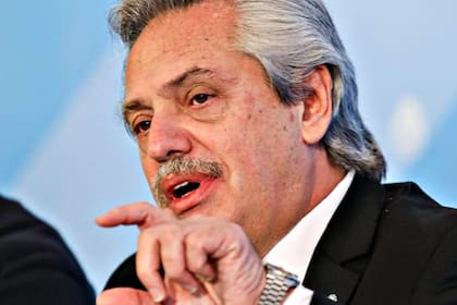 Alberto Fernández durante el anuncio