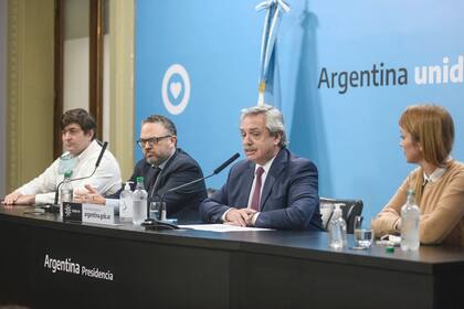 Alberto Fernández anunció la intervención de la cerealera