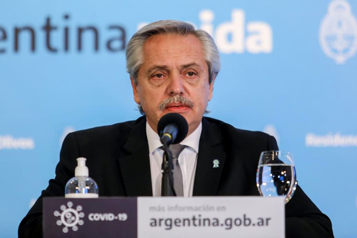 Alberto Fernández durante el anuncio de extensión de la cuarentena