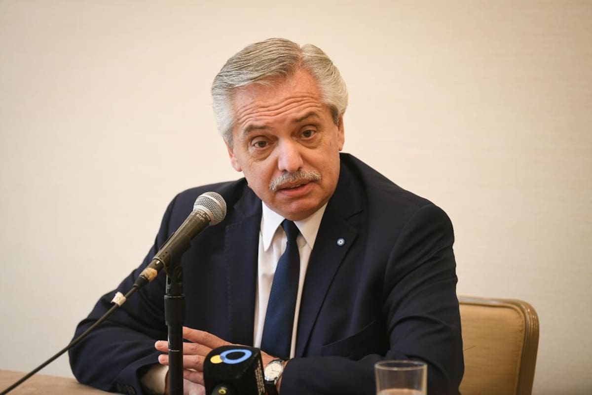 Alberto Fernández, durante la conferencia de prensa que brindó en Houston