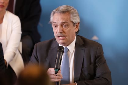 Alberto Fernández durante la presentación de su gabinete en Puerto Madero