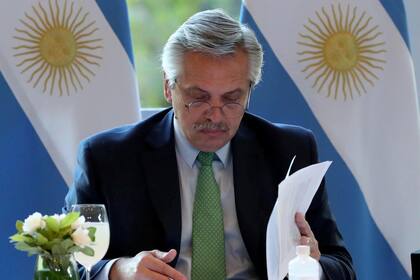 Alberto Fernández durante la reunión con gobernadores