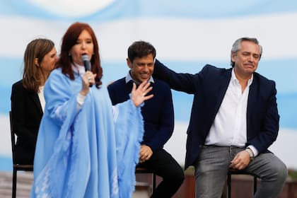 Alberto Fernández, emocionado en el acto de cierre