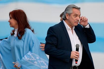 Alberto Fernández, emocionado en el acto de cierre