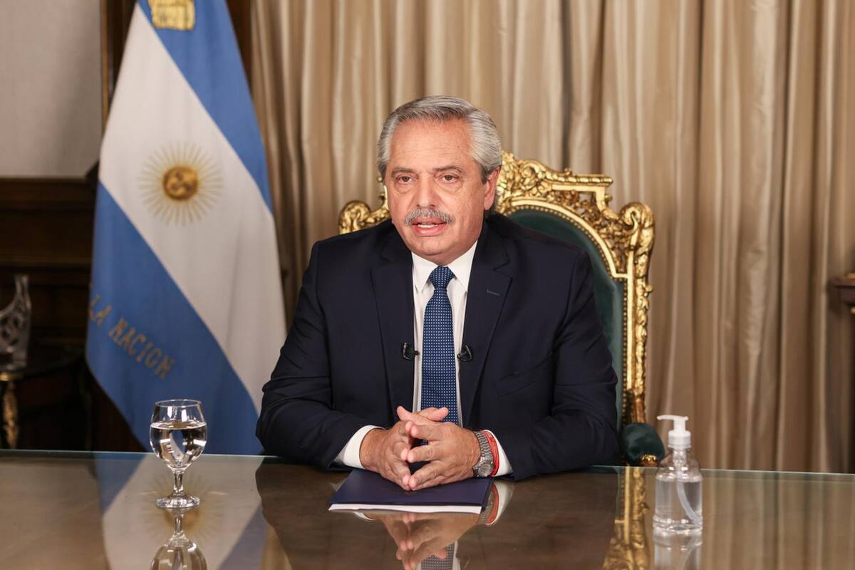 Alberto Fernández, en cadena nacional