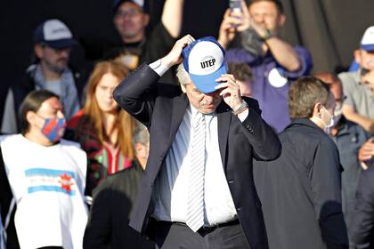 Alberto Fernández, en el acto llevado a cabo en el estadio de Nueva Chicago