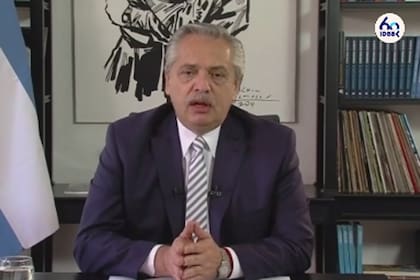 Alberto Fernández en el Coloquio de IDEA