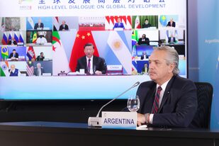 Alberto  Fernández en la cumbre virtual del Brics