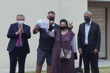 Alberto Fernández en la entrega de viviendas de Estación Buenos Aires