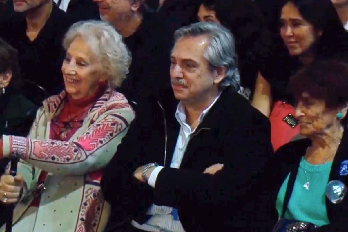 Alberto Fernández en la Feria del Libro
