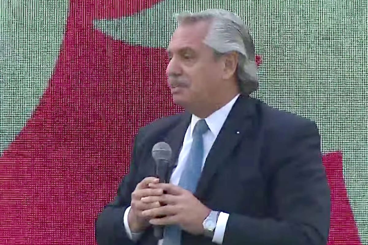 Alberto Fernández encabezó el plenario en el Estadio Único de La Plata para delinear los ejes de la campaña electoral del Frente de Todos