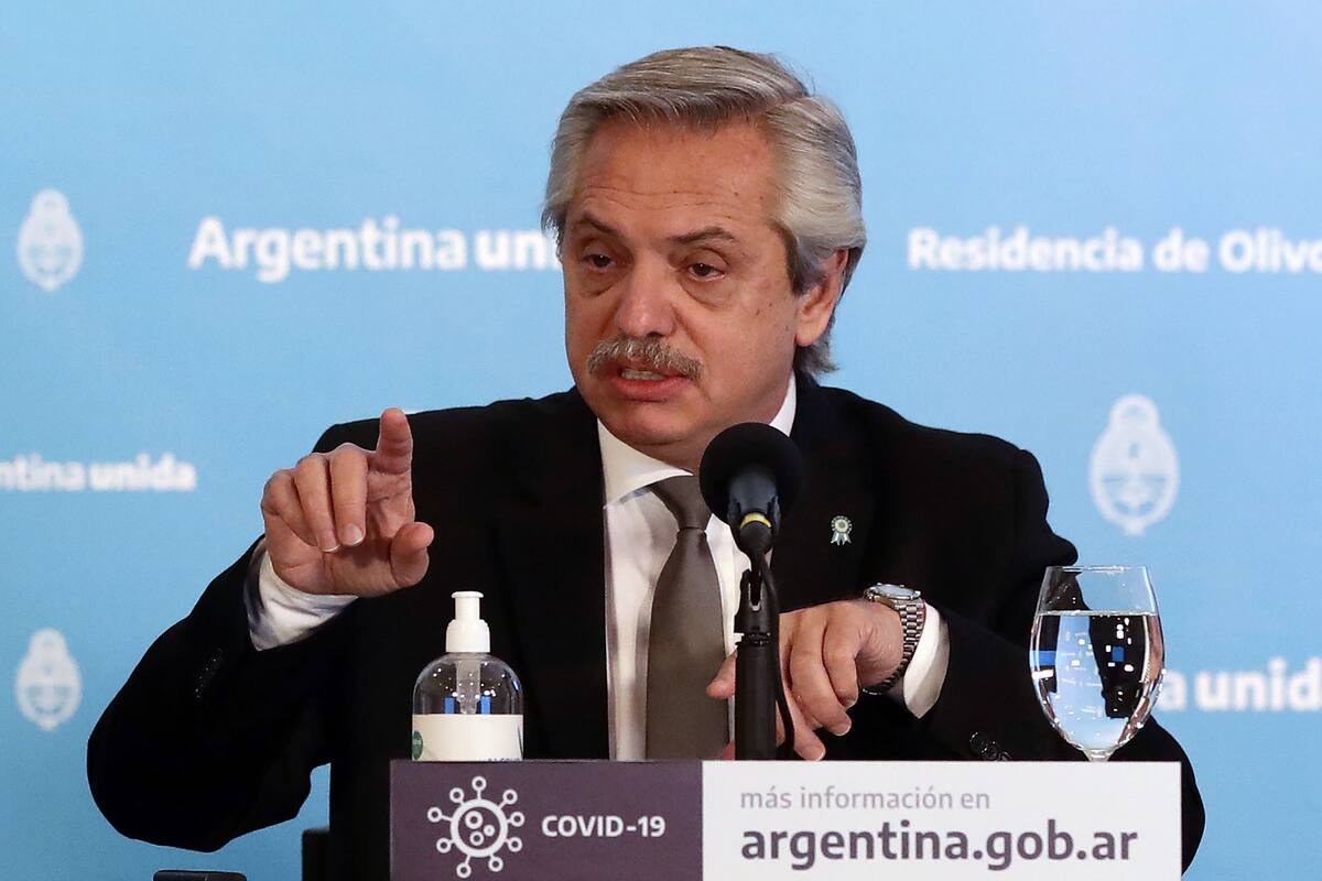 Alberto Fernández entrevista radio Nacional