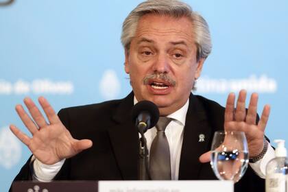 Alberto Fernández entrevista radio Nacional