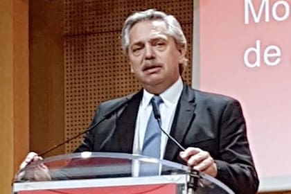 Alberto Fernández expuso en el Instituto de Estudios Políticos de París (Sciencia PO)