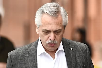 Alberto Fernández, imputado por presunta malversación de fondos e incumplimiento de los deberes de funcionario público