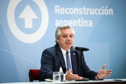 Alberto Fernández inauguró el complejo habitacional que la empresaria afirma haber construido