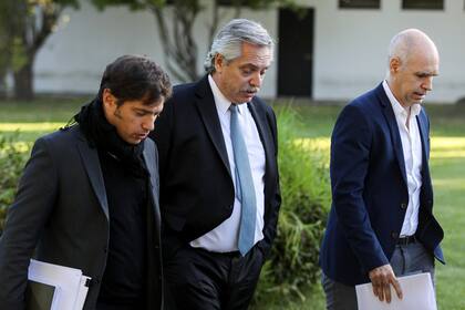 Alberto Fernández junto a Axel Kicillof y Horacio Larreta, en una reunión de ayer