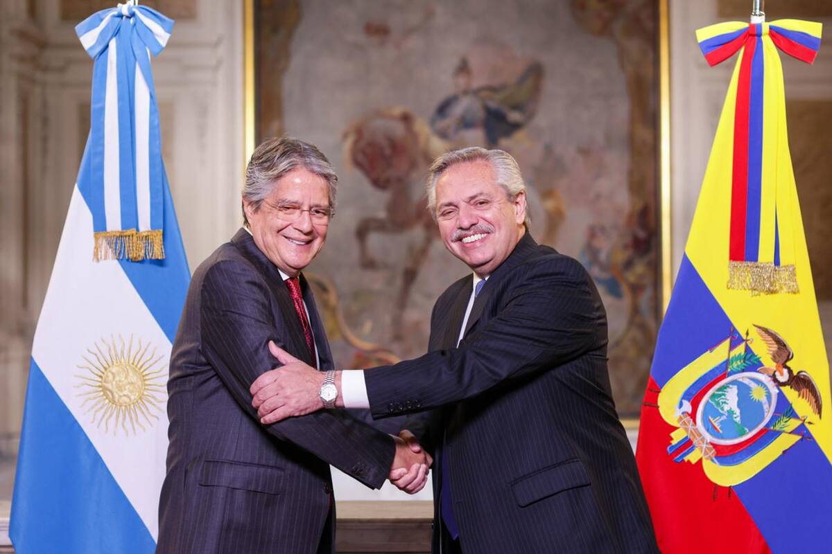 Alberto Fernández junto a su par de Ecuador, Guillermo Lasso