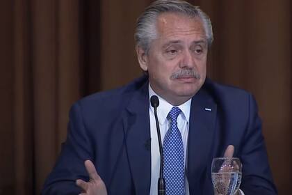 Alberto Fernández participó del acto de la Confederación de Sindicatos Industriales