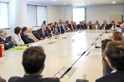 Alberto Fernández se reúne con Marcelo Tinelli por el plan de lucha contra el hambre