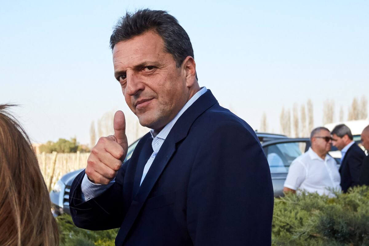 Alberto Fernandez visito Mendoza junto a varios gobernadores y dirigentes del peronismo, para dar apoyo a la candidata a gobernadora del Frente de Todos, Anabel Fernandez Sagasti. Mendoza, martes 24 de septiembre de 2019