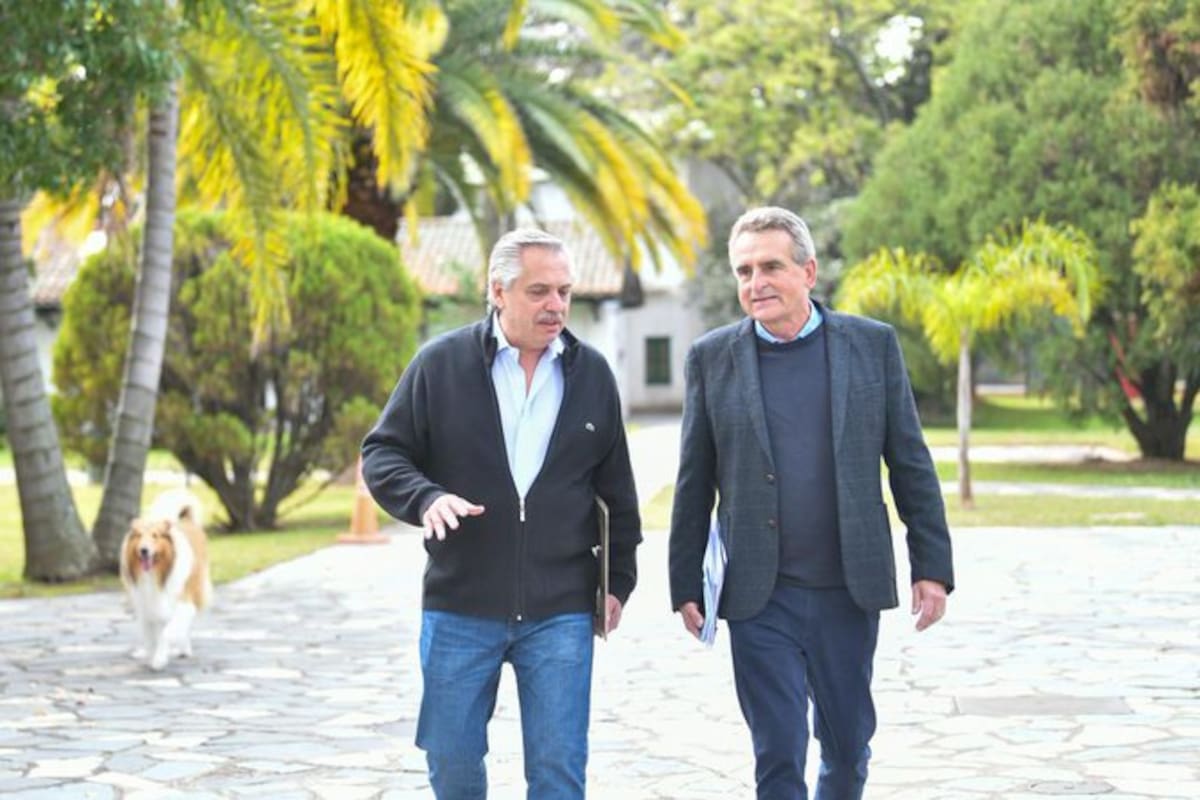 Alberto Fernández y Agustín Rossi recuperaron terreno en el oficialismo con el cierre de las listas